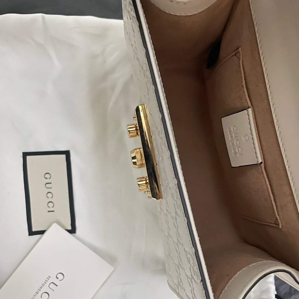 ❌SOLD!❌ Small Gucci Guccissima Padlock Bag - Picture 16 of 16